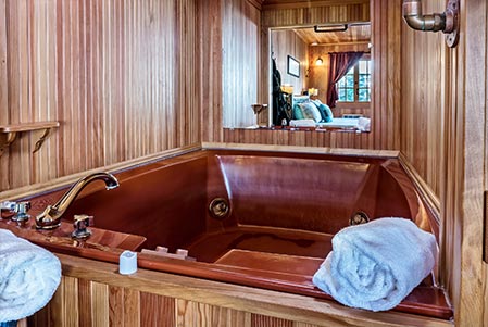 preivate hot tub rooms