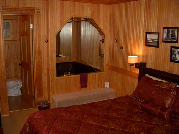 lincoln city hot tub room